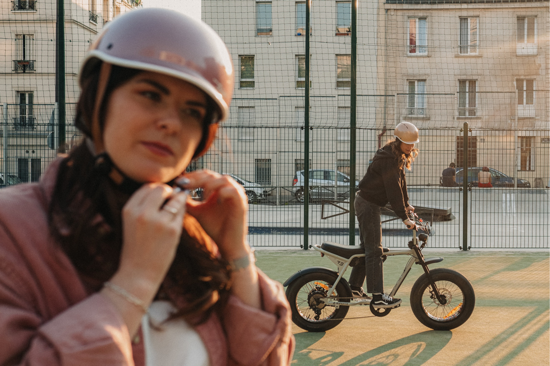 Casque de vélo rose