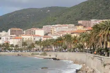 Trouver le bien immobilier de ses rêves en Corse focus sur Ajaccio